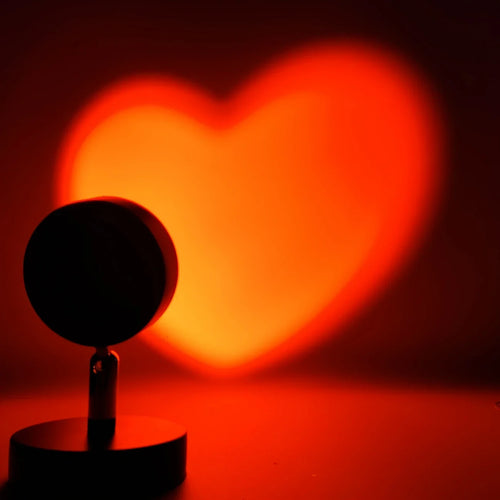 1PC USB Sunset Projection Lamp with 180° rotatable heart-shaped light, perfect for bedroom decor, photography lighting & room am